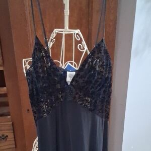 In Bloom Black Floral Lace Chemise